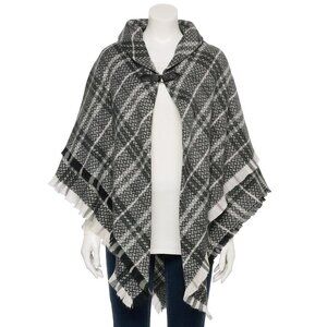 SALE!  NWT! Women's Feather Soft Shawl - Super soft! Sonoma black/white plaid